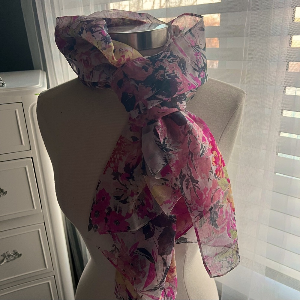 Beautiful Silk like Scarf